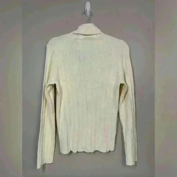 NWT liz Claiborne off white cream ribbed long sleeve turtleneck size large knit - Picture 6 of 6